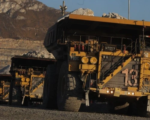Experto advierte que reglas claras y previsibles son determinantes para atraer inversiones de largo plazo en el sector minero