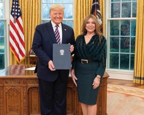 Anunció que cuenta con el respaldo de Donald Trump