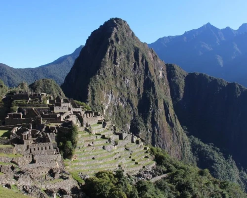 El país recibió más de 823 mil turistas internacionales entre enero y marzo, con Chile, Estados Unidos y Ecuador como principales mercados emisores