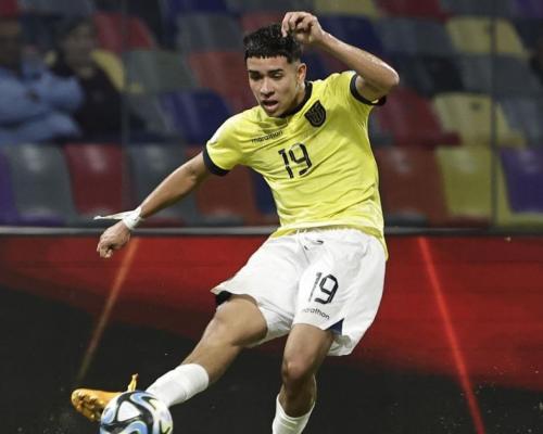 El acuerdo establece una cesión sin cargo y sin opción de compra hasta final de año