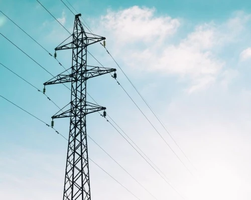 El sector energético alerta sobre la urgencia de nuevas inversiones para garantizar el abastecimiento.