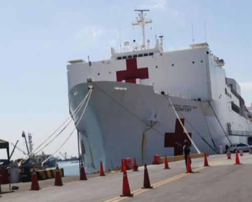 El buque hospital de la Armada de los Estados Unidos llegó a Manta