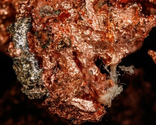 Empresas mineras buscan posicionarse en provincias como Loja y Zamora Chinchipe