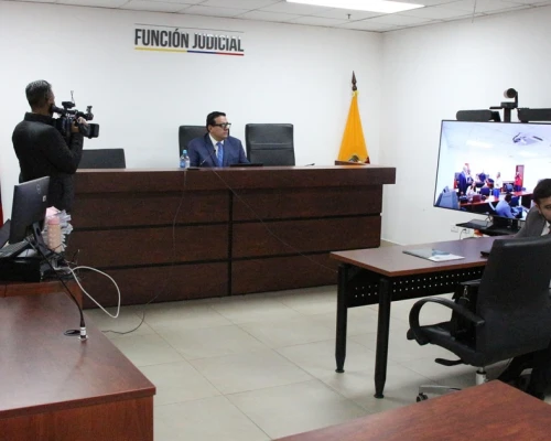 Subrayó que los términos y plazos presidenciales deben cumplirse sin presiones ni amenazas / Foto: cortesía Presidencia 