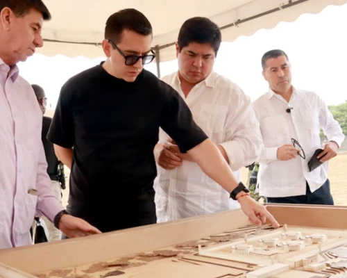 Subrayó que los términos y plazos presidenciales deben cumplirse sin presiones ni amenazas / Foto: cortesía Presidencia 