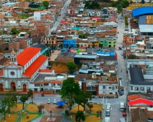 La zona especial fronteriza ofrece beneficios tributarios temporales, devolución rápida del IVA y regímenes especiales de inversión