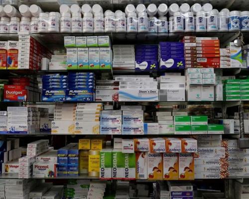 En las próximas semanas se declararía en emergencia la compra de medicamentos