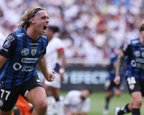 Barcelona, Universidad Católica y Libertad golearon en la jornada 17
