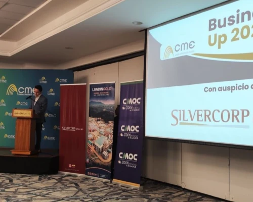 Subrayó que los términos y plazos presidenciales deben cumplirse sin presiones ni amenazas / Foto: cortesía Presidencia 