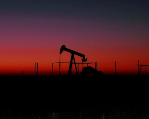 El país andino ocupa el cuarto lugar en producción de gas natural en América Latina, aunque su industria petrolera aún enfrenta limitaciones estructurales y baja capacidad extractiva.