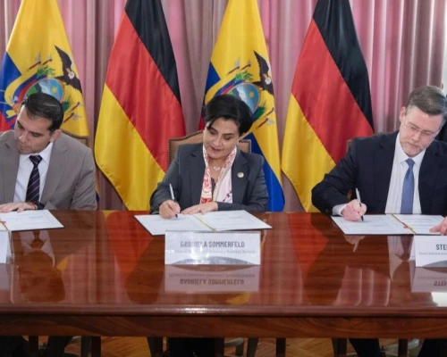 Subrayó que los términos y plazos presidenciales deben cumplirse sin presiones ni amenazas / Foto: cortesía Presidencia 