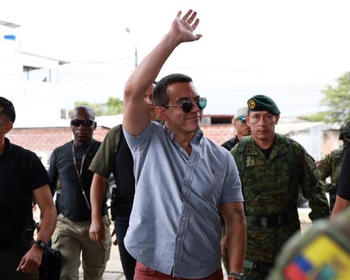 Subrayó que los términos y plazos presidenciales deben cumplirse sin presiones ni amenazas / Foto: cortesía Presidencia 