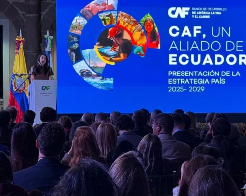 Subrayó que los términos y plazos presidenciales deben cumplirse sin presiones ni amenazas / Foto: cortesía Presidencia 