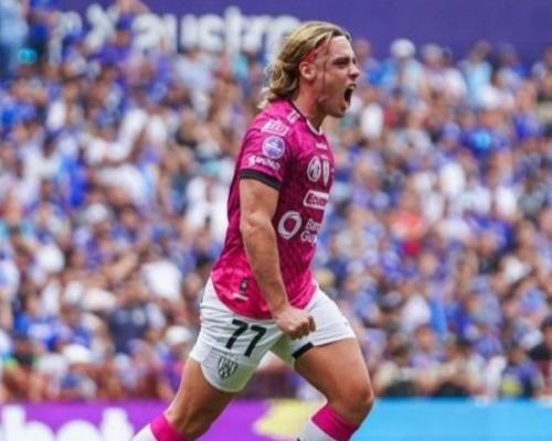El Nacional derrotó 1-0 a Liga en el estadio Atahualpa