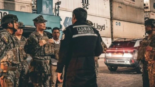 Durante este periodo, las personas no podrán transitar libremente entre las 23:00 y las 5:00, es decir, siete horas diarias