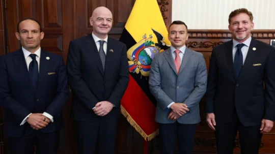 Reunión en Carondelet y resultados deportivos destacan entre los principales hechos del 23 de abril en Ecuado