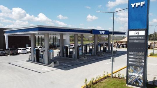 Los fondos fueron otorgados por BBVA, Santander, Itaú Unibanco y el Banco Latinoamericano de Comercio Exterior