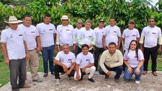 Desde su creación, el programa ha graduado a más de 2.800 agricultores en cuatro provincias 