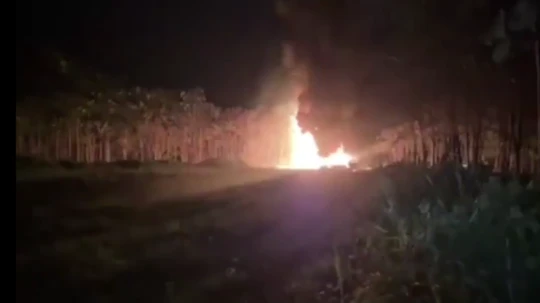 El incendio se habría originado tras la intervención clandestina en la tubería Esmeraldas–Santo Domingo