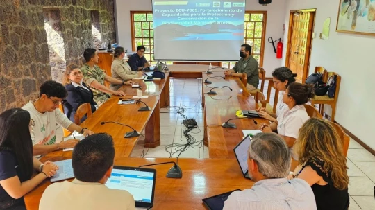 Evaluaron los proyectos de investigación vinculados al estudio de residuos plásticos en ecosistemas marinos