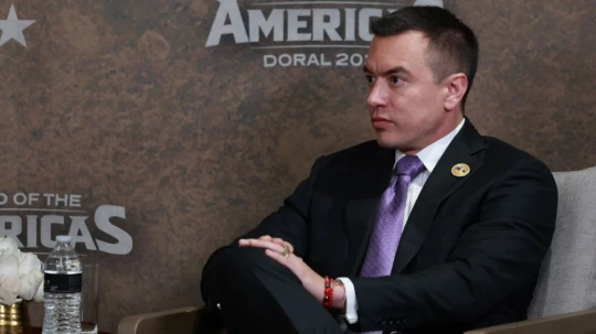 El presidente ecuatoriano rechazó las denuncias de su par colombiano y afirmó que allegados del líder criminal ecuatoriano cruzaron hacia Colombia en medio de operativos.