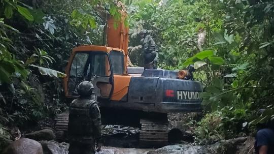 En lo que va del 2025 se han neutralizado 41 dragas y 360 retroexcavadoras