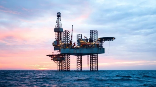 El debate no debe ser petróleo sí o petróleo no. Debe ser cómo producirlo con menos emisiones.