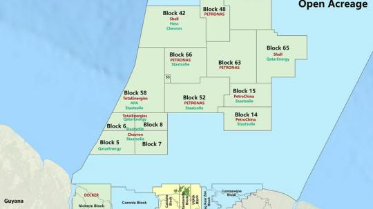 Chevron iniciará este mes la perforación del pozo Korikori-1 en el Bloque 5 de Surinam, en asociación con Staatsolie y Qatar Energy. El proyecto busca confirmar la presencia de hidrocarburos en la cuenca Surinam-Guyana.