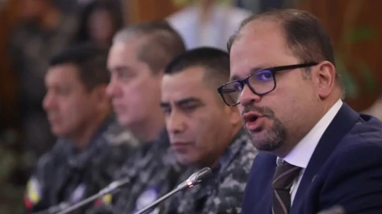 Cerca de 400 policías participaron en 38 allanamientos ejecutados en Ecuador 