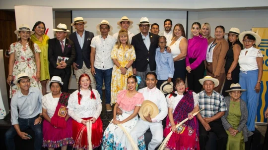 Nueva oferta conecta a los viajeros con comunidades artesanas y busca dinamizar economías locales