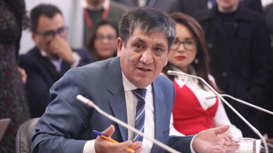 El fiscal general subrogante compareció a la Comisión de Fiscalización