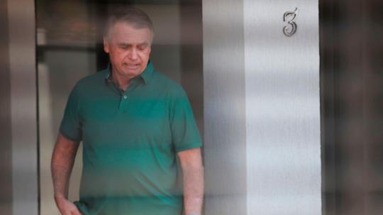 Bolsonaro y otros siete acusados enfrentan cargos por abolición del Estado democrático de derecho