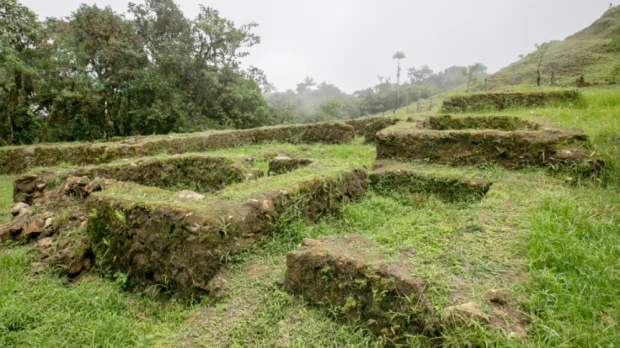 Ecuador impulsa nuevas postulaciones a la UNESCO y recupera documento histórico