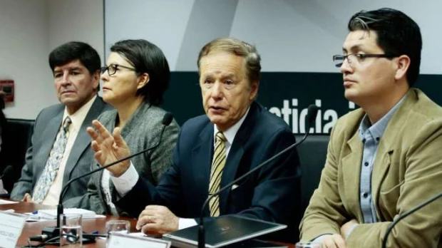 Nexos familiares en contratos: Judicatura