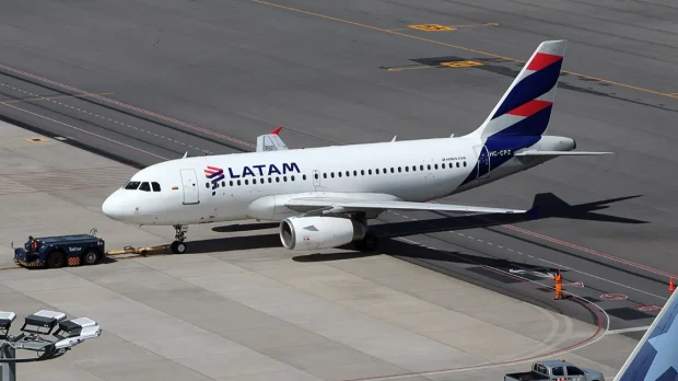 Latam va a suspender vuelos entre Guayaquil y Bogotá