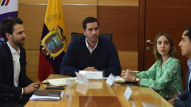 Noboa encargó el ministerio de Energía a Roberto Luque