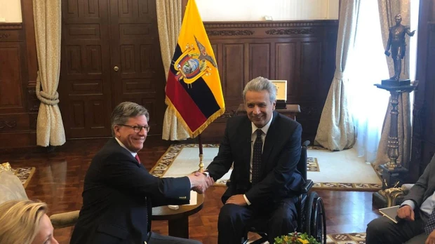 Human Rights Watch felicita a Lenín Moreno por "proceso de transición democrática"
