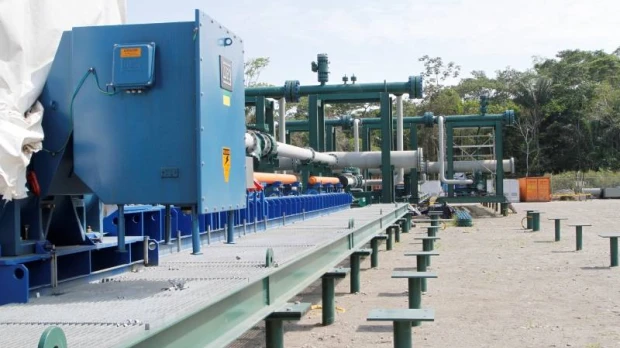 Ecuador perdió unos 70 000 barriles de petróleo por paralización en tres bloques, informó Petroamazonas