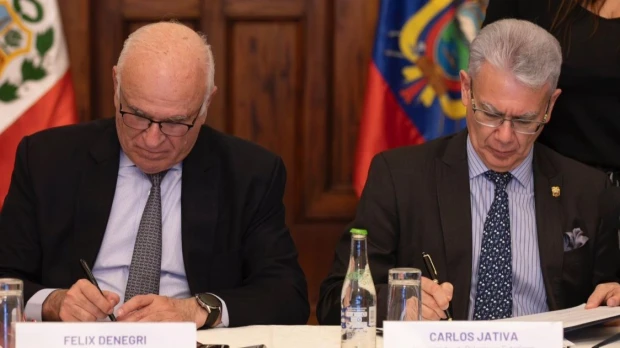Ecuador y Perú refuerzan cooperación contra la minería ilegal