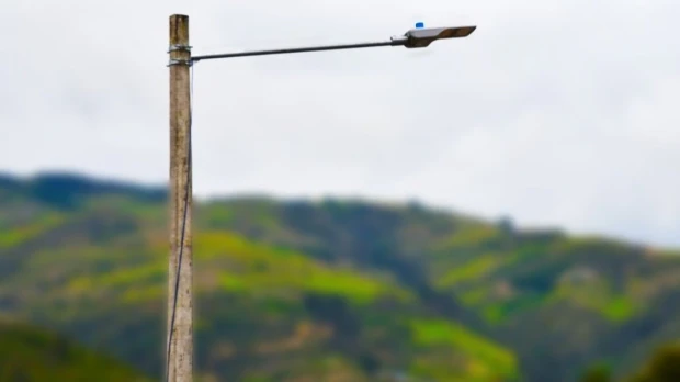 Paute: Iluminación LED beneficia a 11.500 habitantes