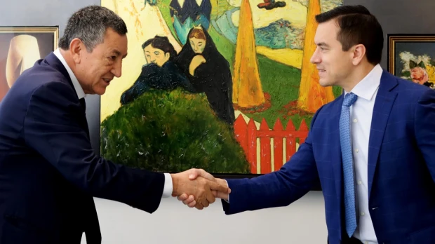 Noboa se reunió con mineras y petroleras canadienses 