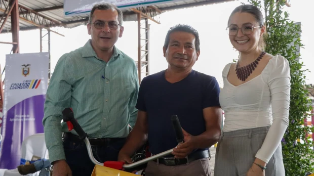 Productores de Pastaza recibieron paquetes tecnológicos