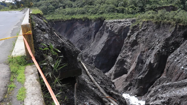 La erosión del río Coca avanza y sigue causando destrucción