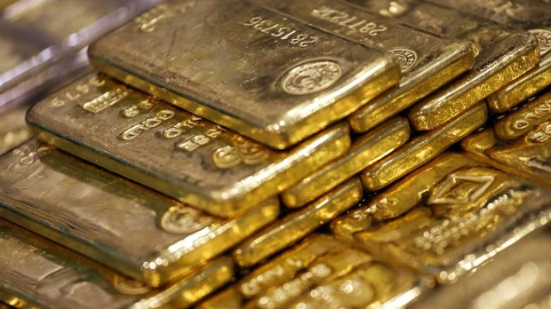Oro superó los $3.400 por onza en agosto