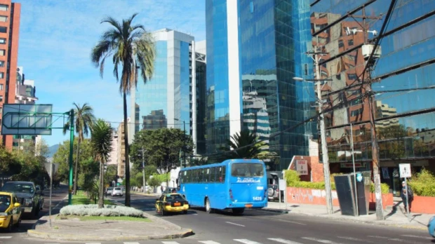 Pico y Placa Quito: Hoy,  martes 9 de abril de 2024