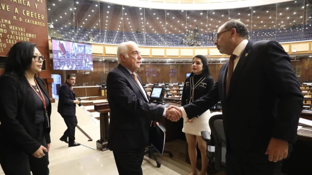 La Asamblea censuró a Fernando Santos