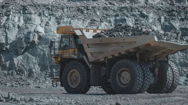Salazar Resources Amplía su Presencia en Proyectos de Cobre y Oro en Ecuador