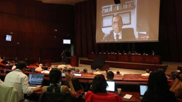 Fiscalía indaga 10 contratos que el perito Meza firmó en el país