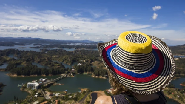 Ecuador y Colombia: entre los países con menor percepción de calidad de vida en América Latina