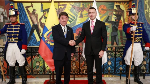 Japón y Ecuador analizan un acuerdo comercial y mayor cooperación energética